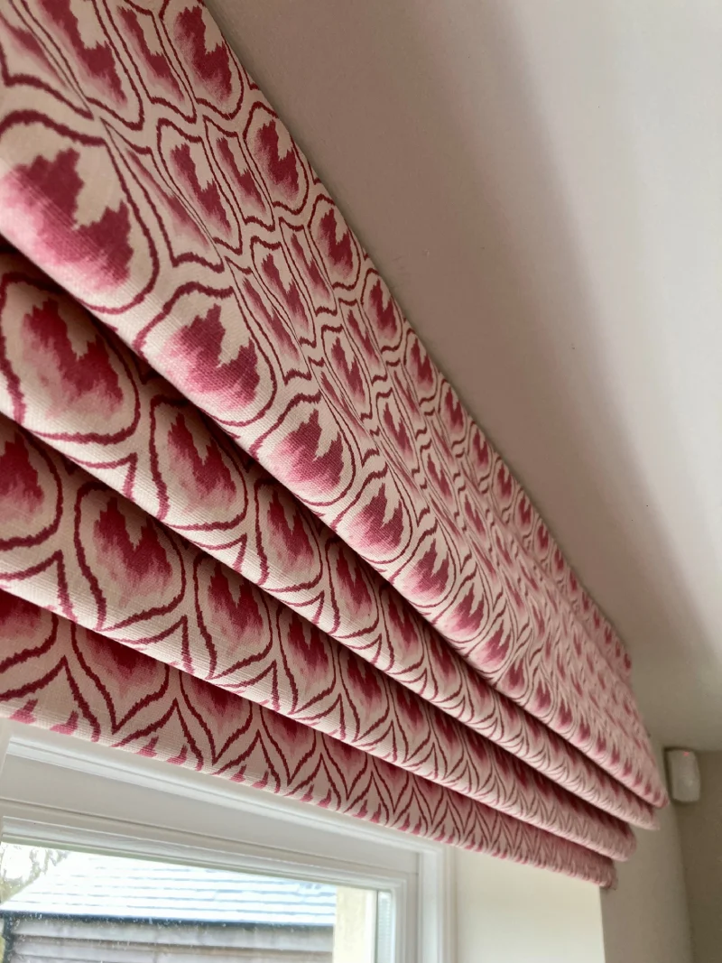 Made to measure Roman blind