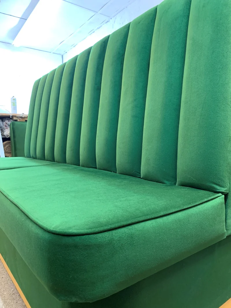 banquet seating